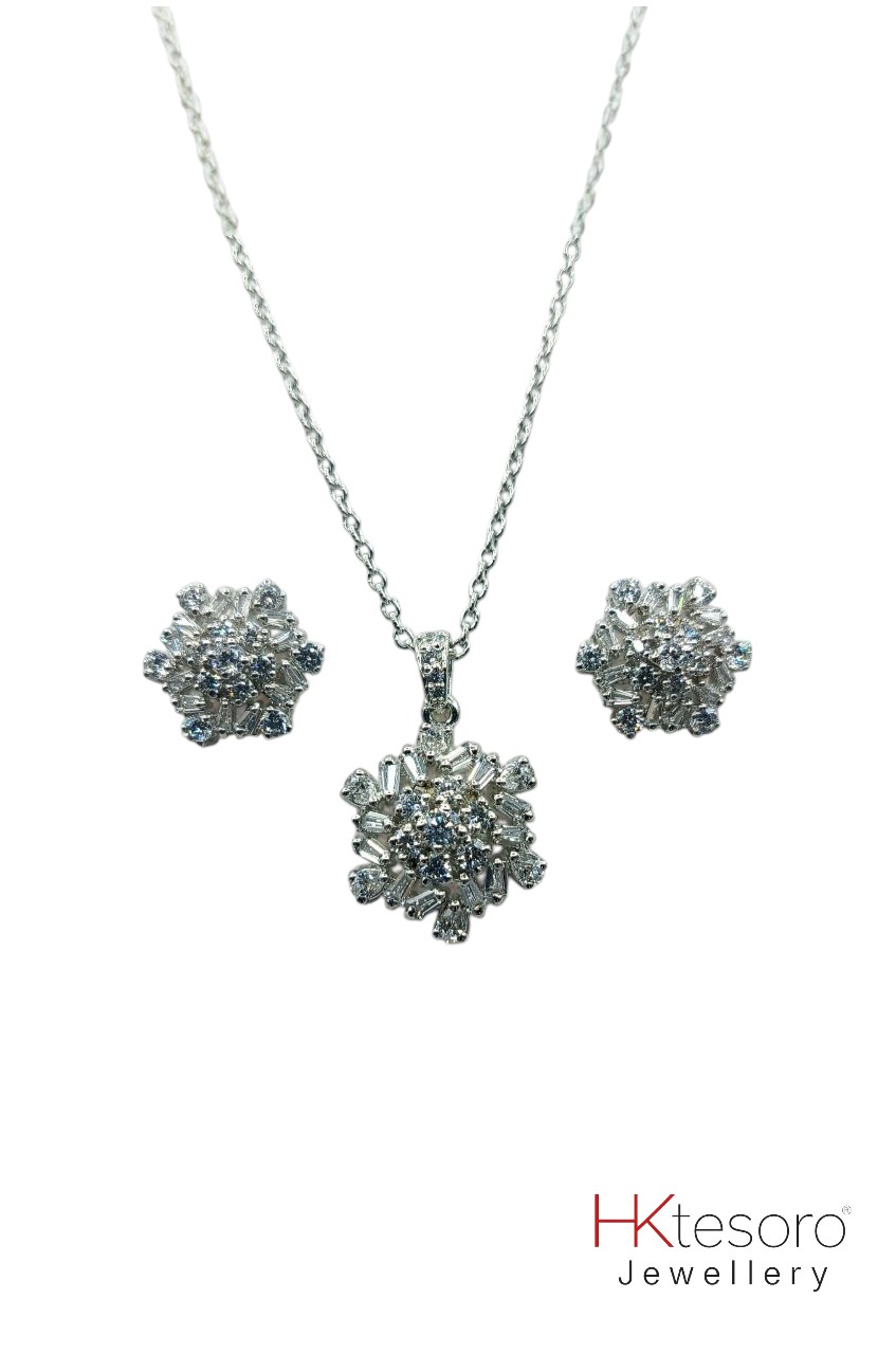 SKU – PS044 925 Sterling Silver Crystal Snowflake Sparkle Set by HK Tesoro