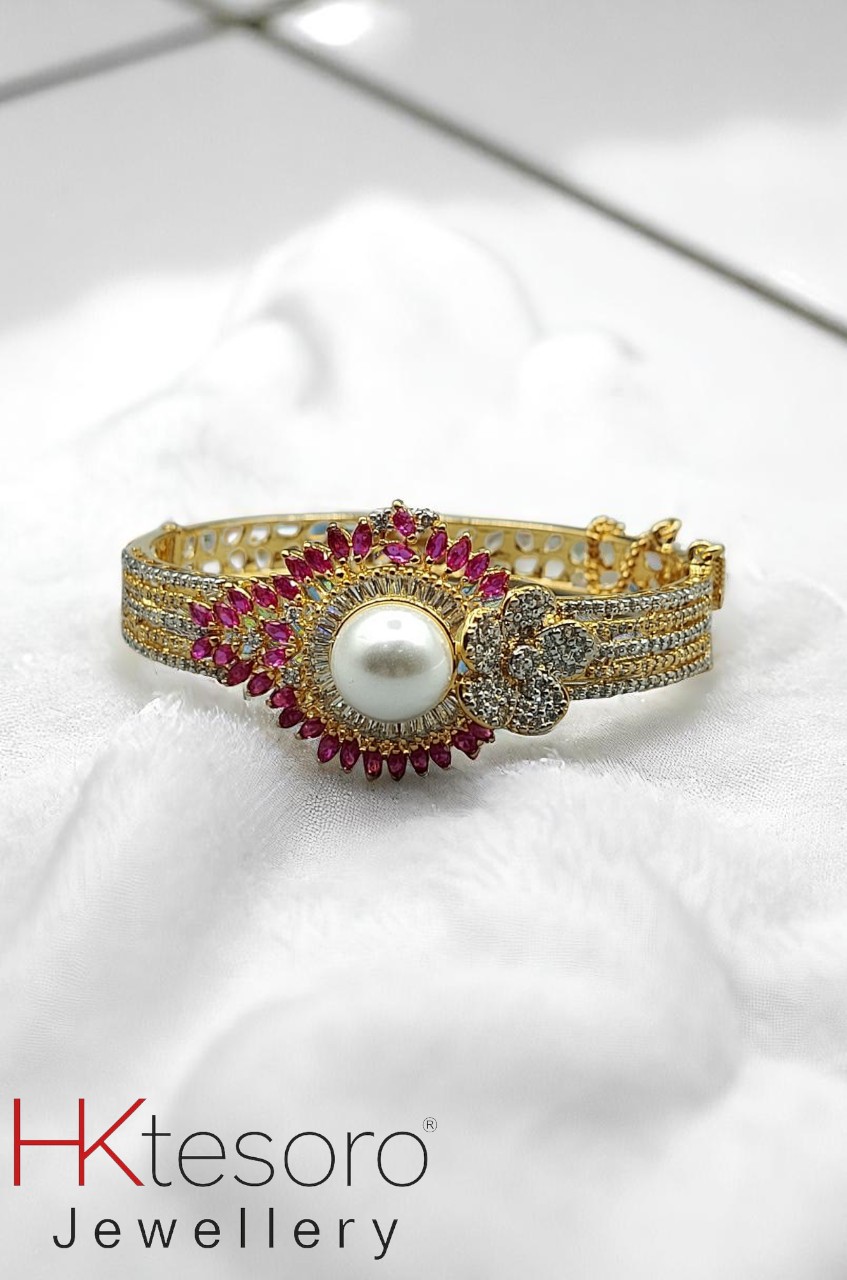 SKU – BR027 925 Sterling Silver Royal Pearl Bangle By HK Tesoro
