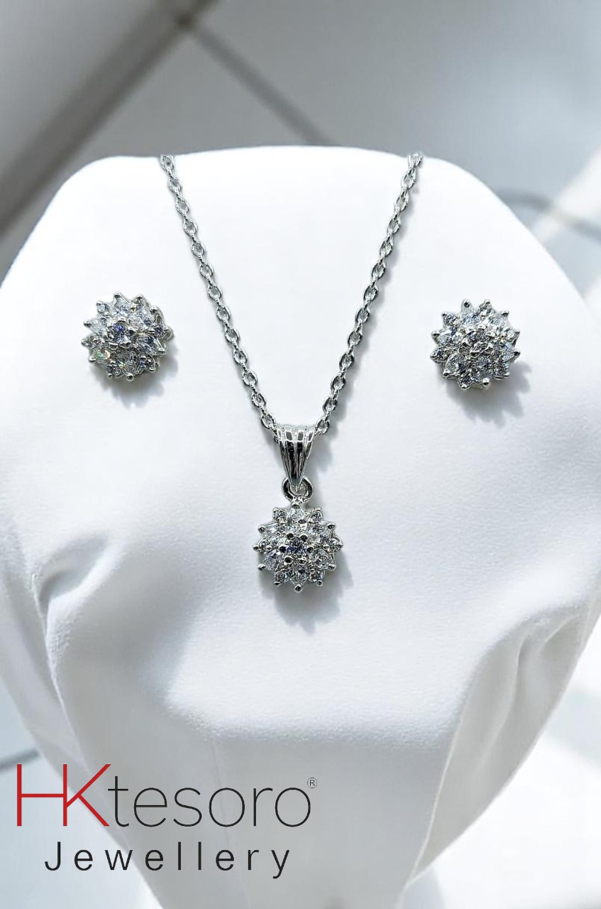 SKU – PS046 925 Sterling Silver  Frosted Bloom Set By HK Tesoro
